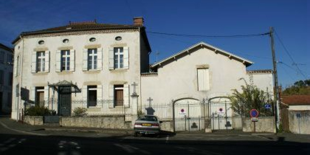 maison à ROQUEFORT (40120)