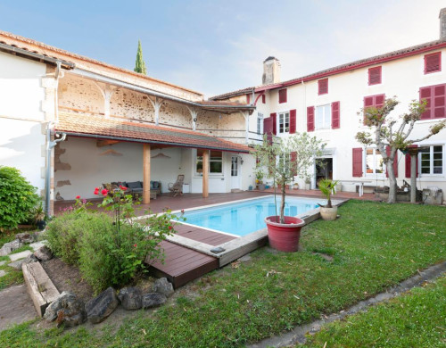 maison  HAGETMAU