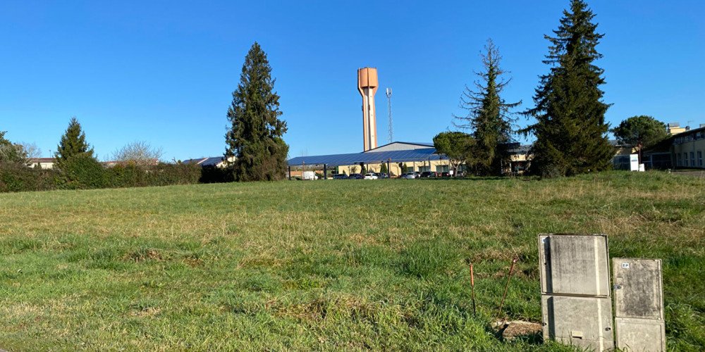 terrain à SOUPROSSE (40250)