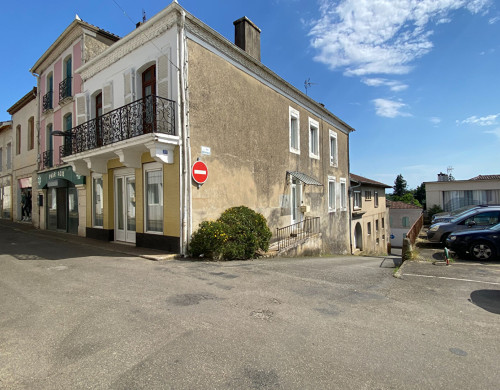 maison  MUGRON