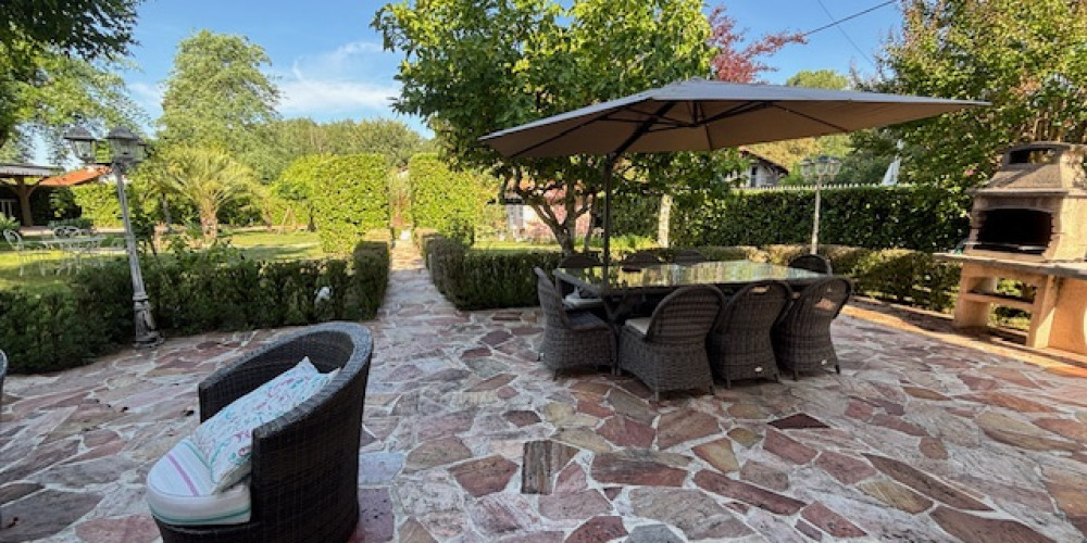 maison à ROQUEFORT (40120)