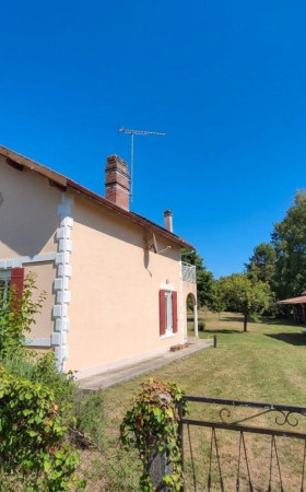 Maison  ARENGOSSE