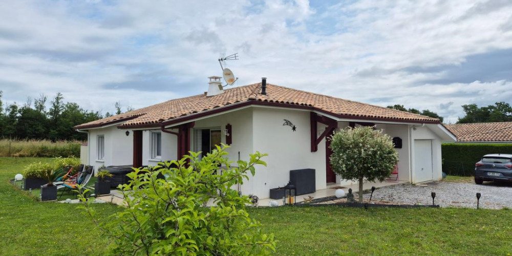 maison à BOUGUE (40090)