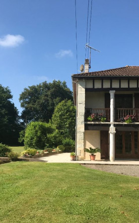 Maison  BASTENNES