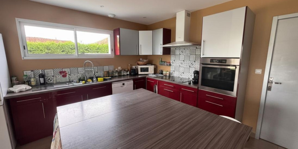 maison à POMAREZ (40360)