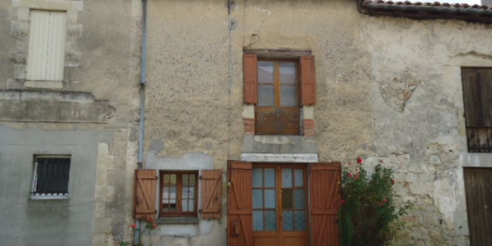 maison à ST JUSTIN (40240)