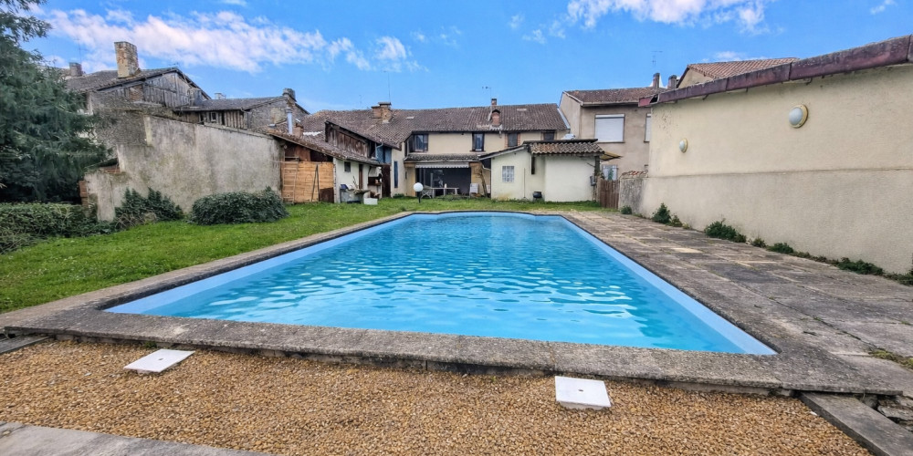 maison à VILLENEUVE DE MARSAN (40190)