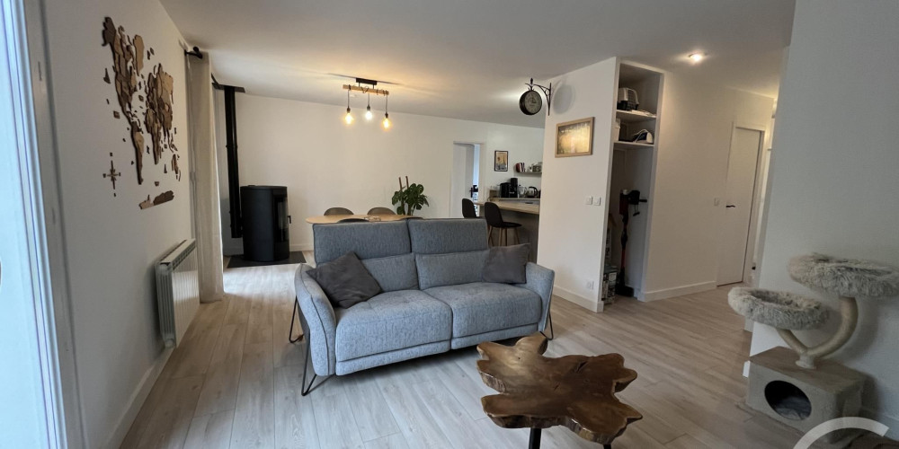 maison à ST PIERRE DU MONT (40280)