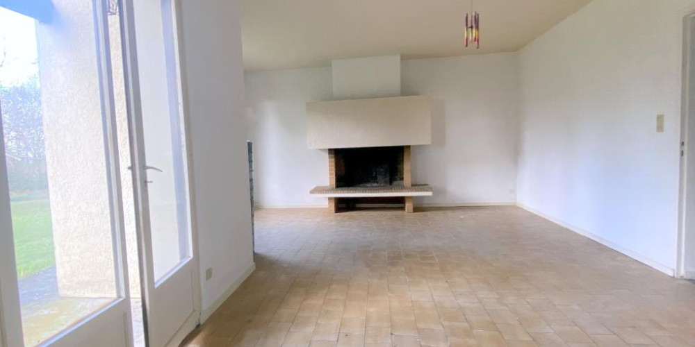 maison à AMOU (40330)