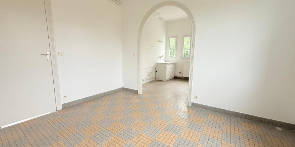 immeuble à AIRE SUR L ADOUR (40800)