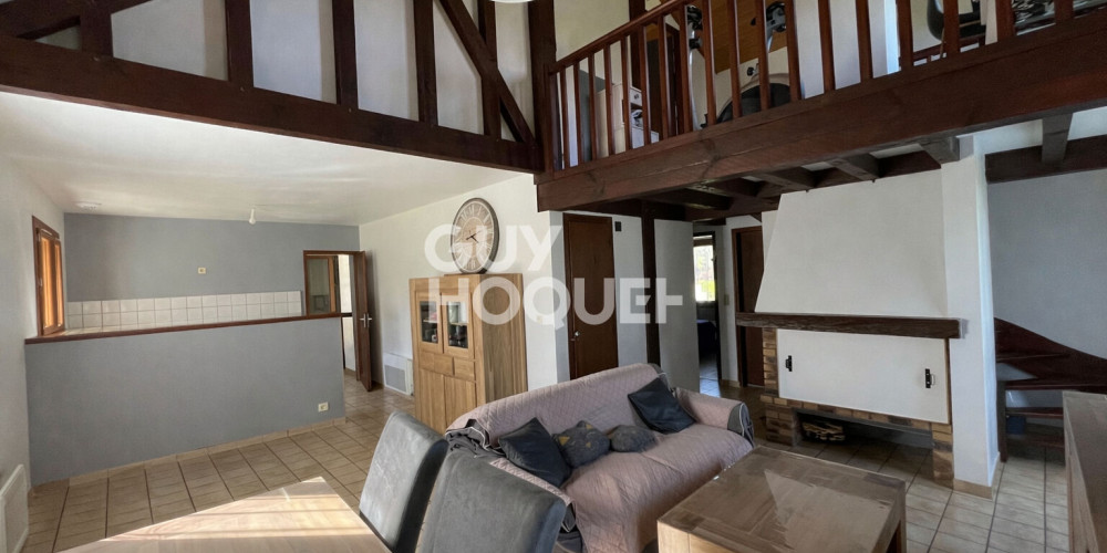 maison à UZA (40170)