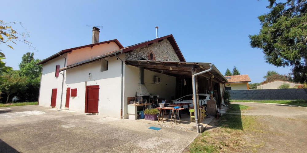 maison à RIVIERE SAAS ET GOURBY (40180)