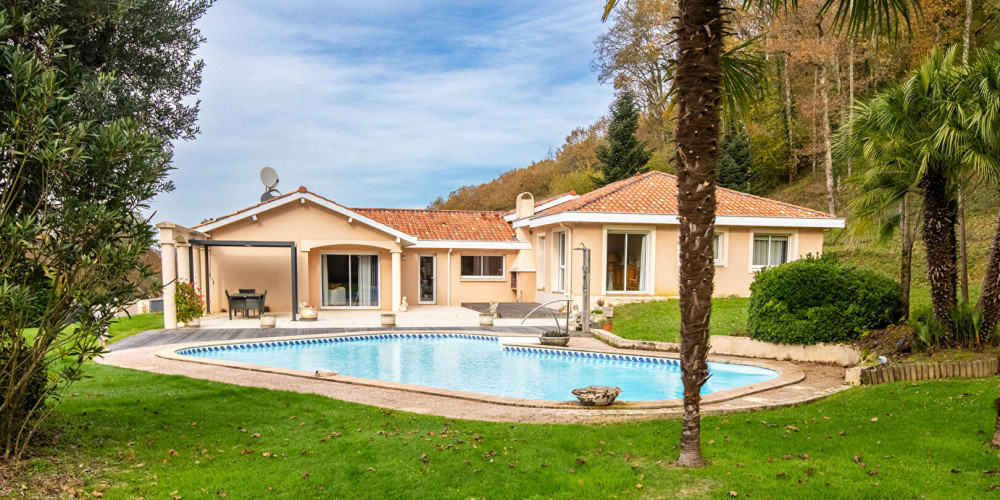 maison à MONT DE MARSAN (40000)