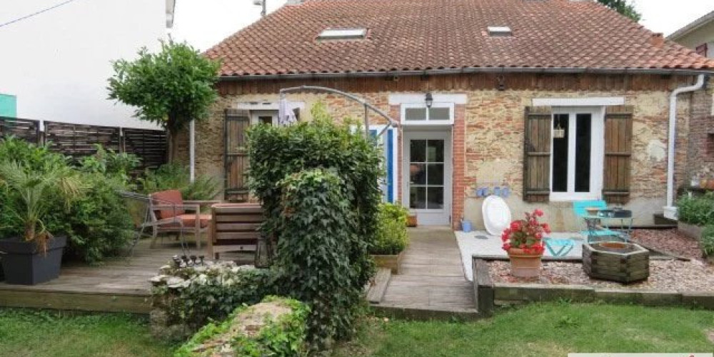 maison à VILLENEUVE DE MARSAN (40190)