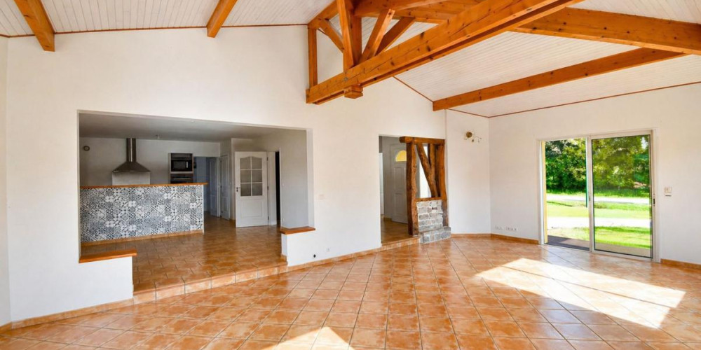 maison à ST MARTIN DE HINX (40390)
