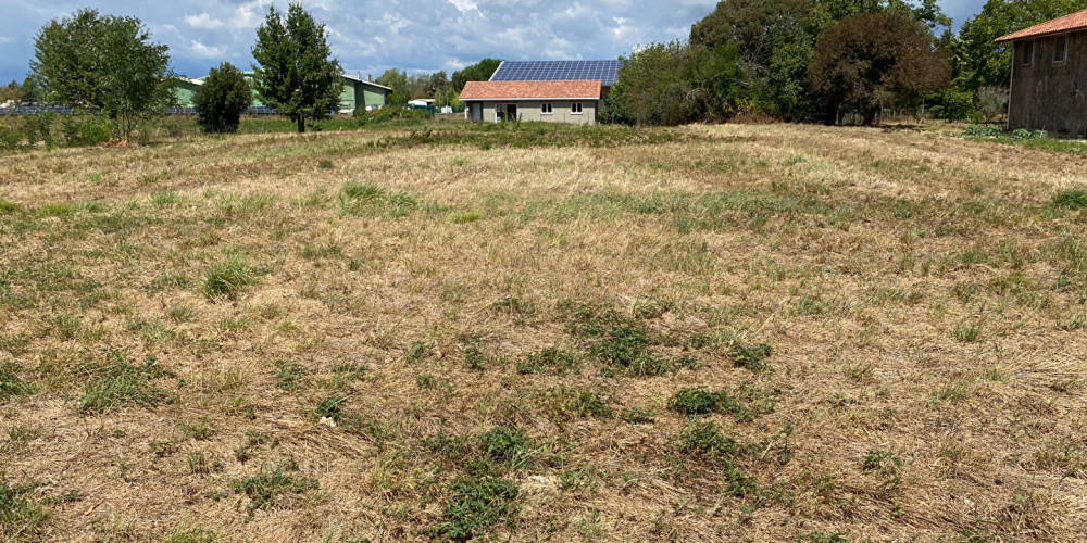 terrain à AIRE SUR L ADOUR (40800)