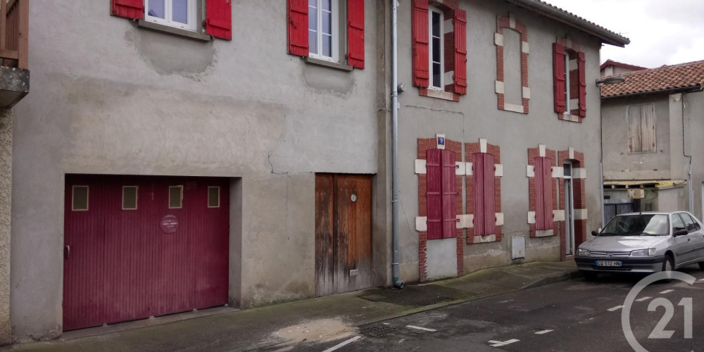 maison à MONT DE MARSAN (40000)