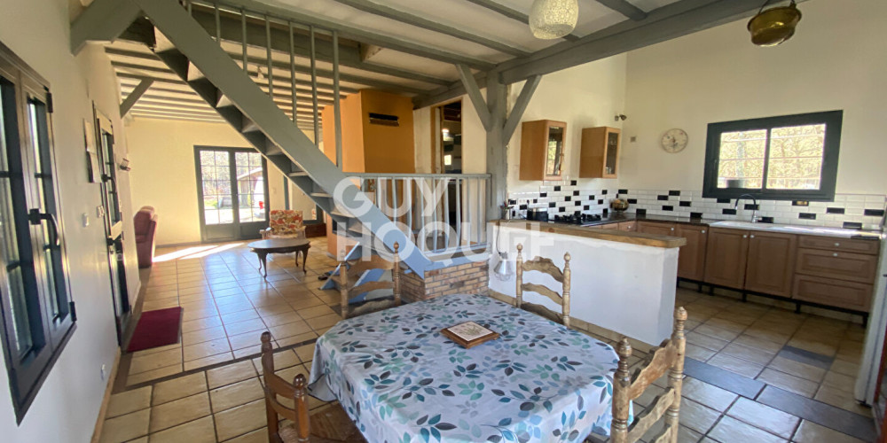 maison à RION DES LANDES (40370)