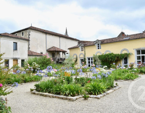 maison  ST SEVER