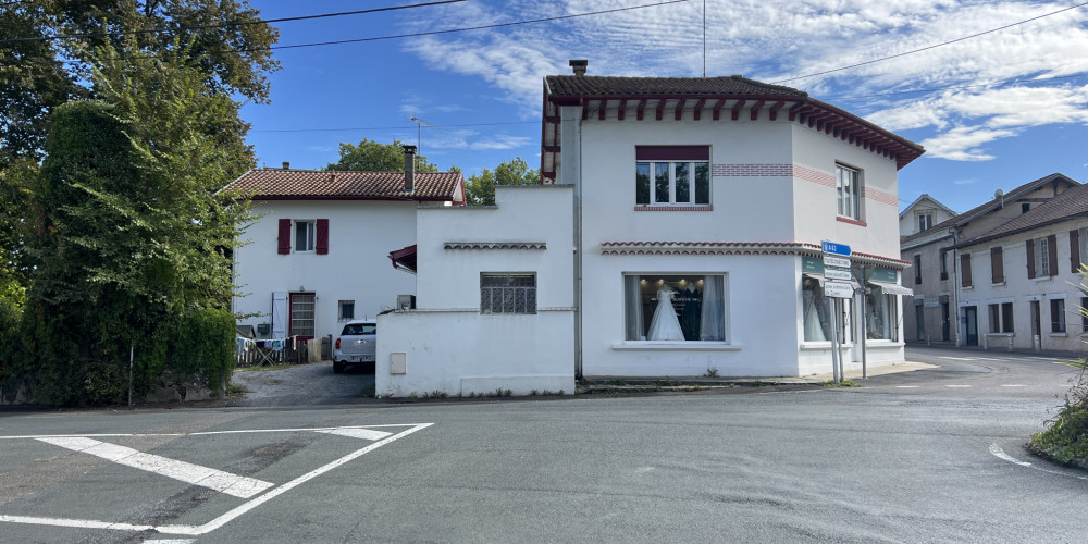 immeuble à SOUSTONS (40140)