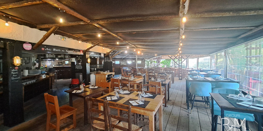 local commercial à LIT ET MIXE (40170)