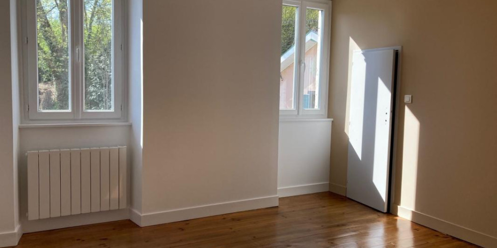 appartement à POMAREZ (40360)