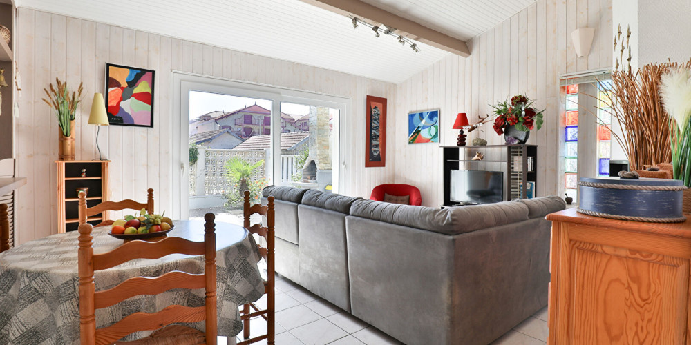 maison à BISCARROSSE (40600)