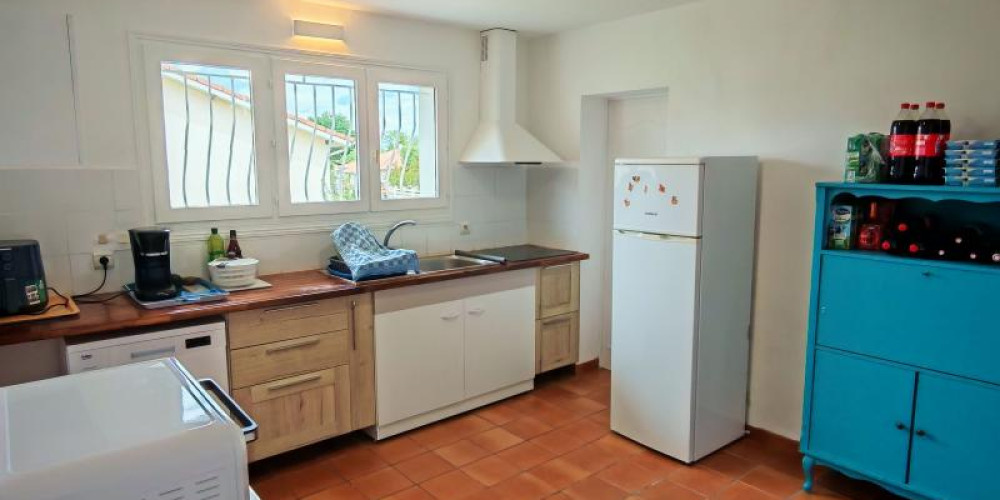 maison à ST PIERRE DU MONT (40280)