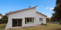 maison à ST PIERRE DU MONT (40280)