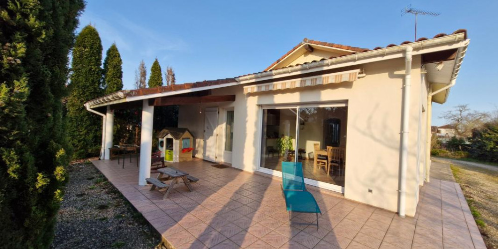 maison à LESGOR (40400)