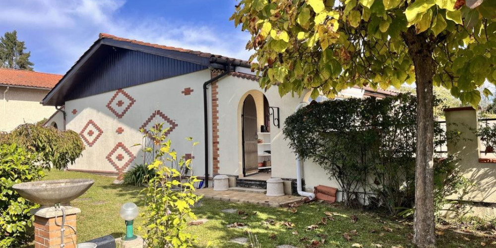maison à SEYRESSE (40180)