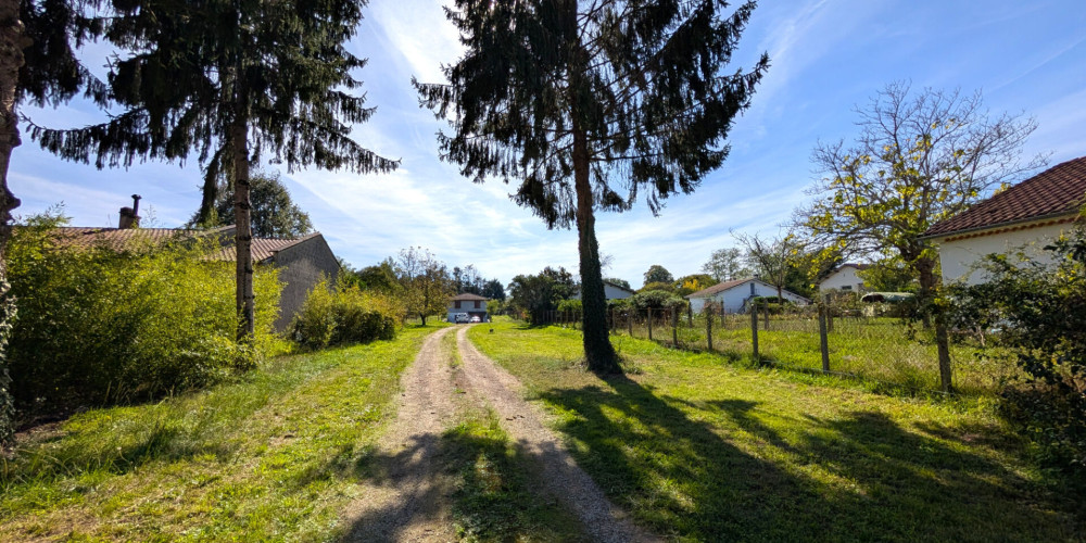 maison à VILLENEUVE DE MARSAN (40190)