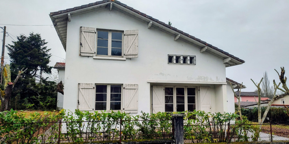 maison à MONT DE MARSAN (40000)