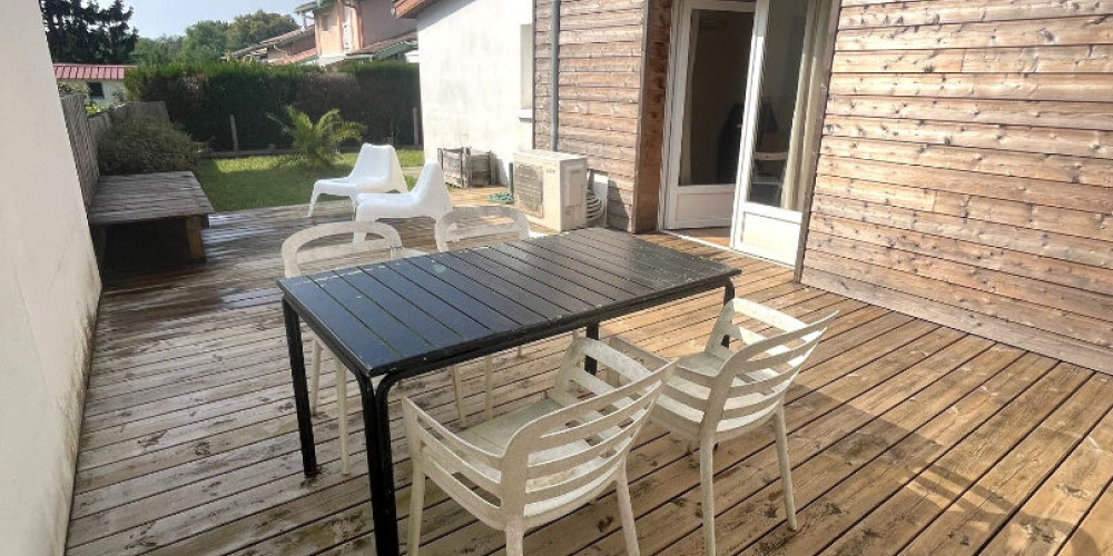 appartement à TOSSE (40230)