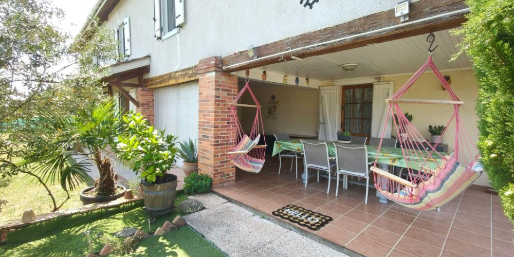 maison à ST YAGUEN (40400)