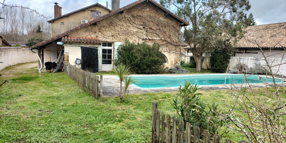 maison à VILLENEUVE DE MARSAN (40190)
