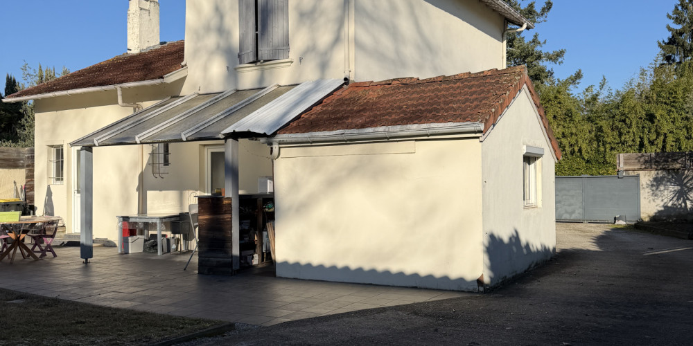 maison à MONT DE MARSAN (40000)