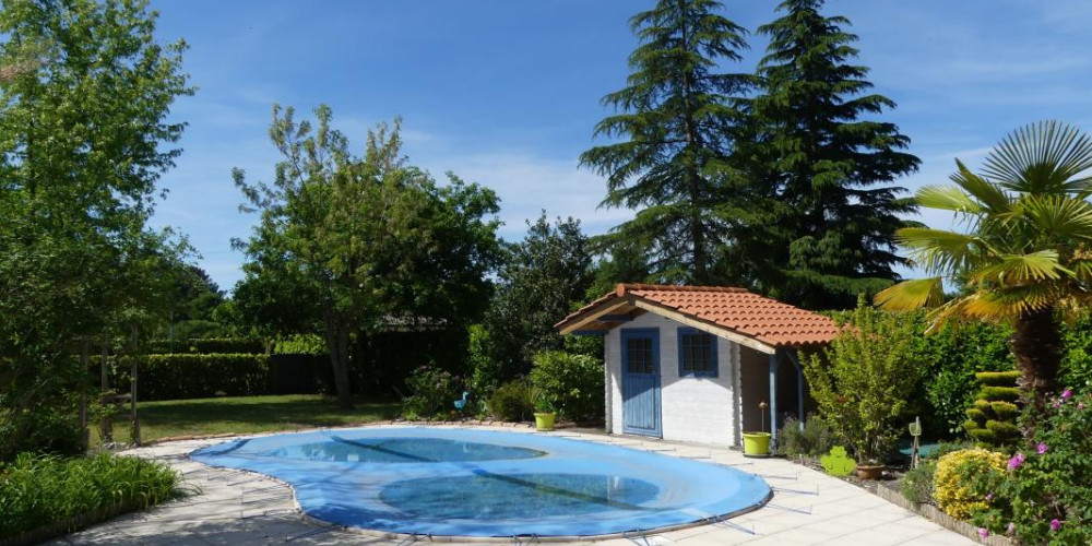 maison à ESCOURCE (40210)