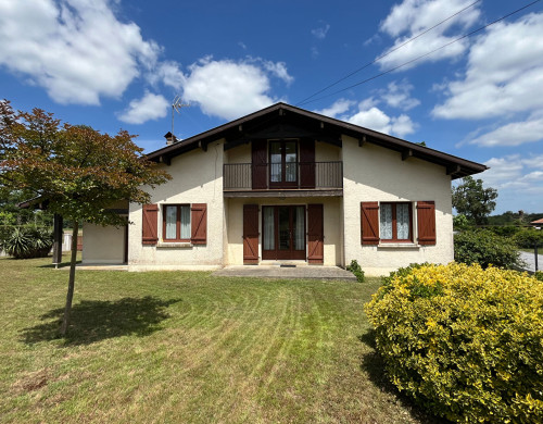 maison  BEGAAR