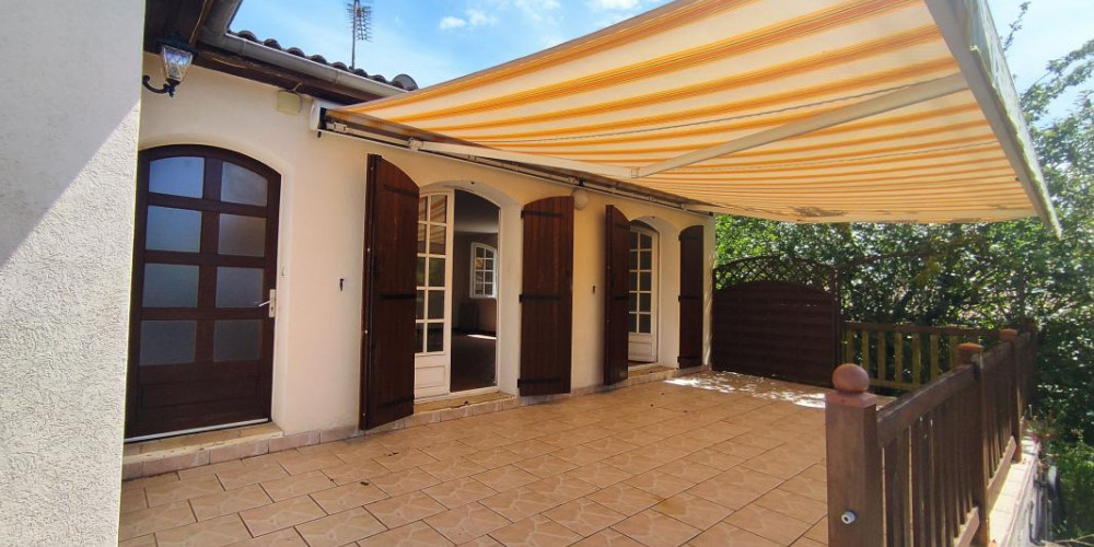 maison à ST PIERRE DU MONT (40280)