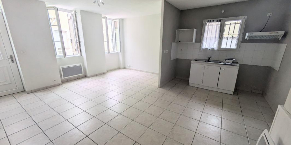 appartement à ST SEVER (40500)