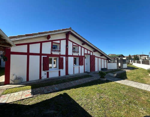 maison  ST YAGUEN