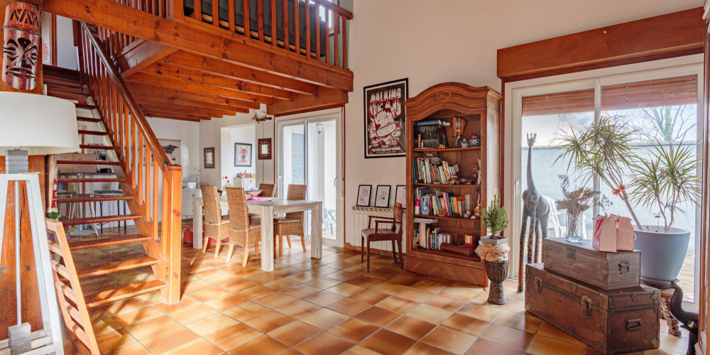 maison à ST LAURENT DE GOSSE (40390)