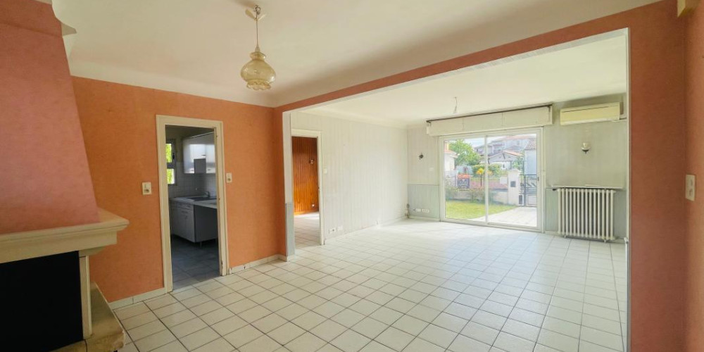 maison à DAX (40100)