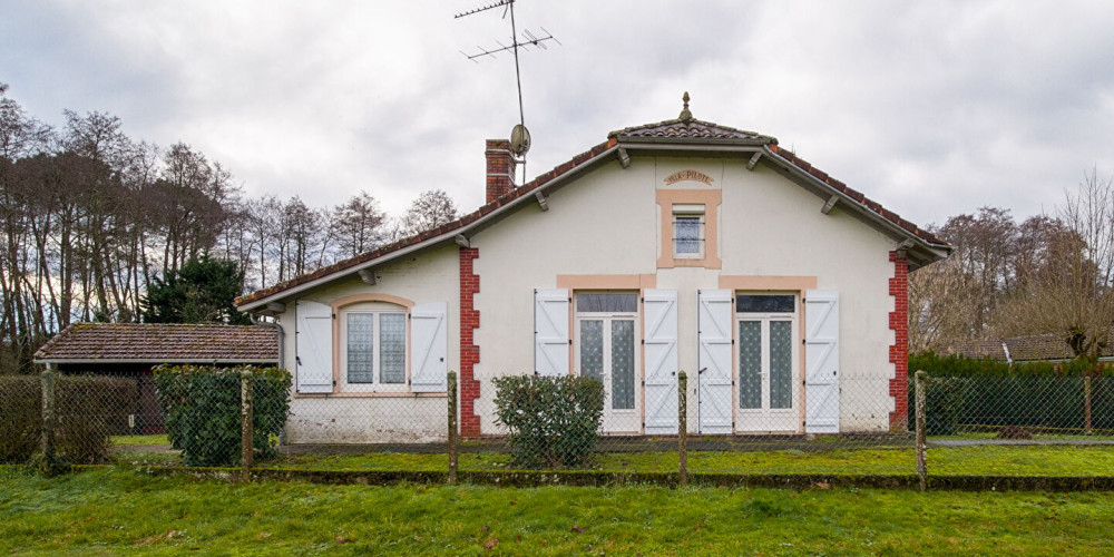 maison à COMMENSACQ (40210)