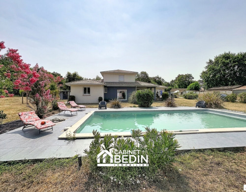 maison  PARENTIS EN BORN