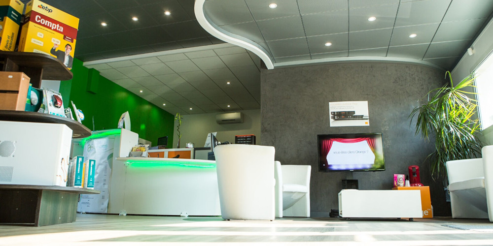 local commercial à AIRE SUR L ADOUR (40800)