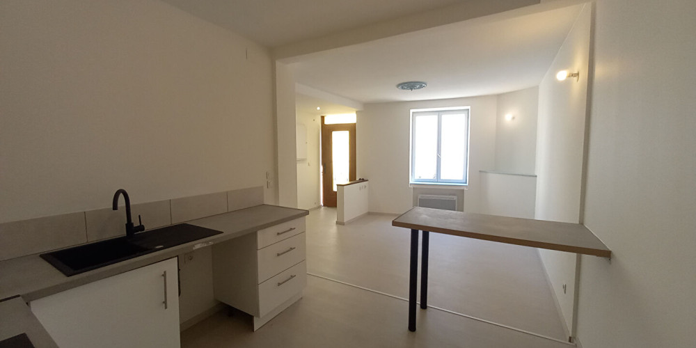 maison à AMOU (40330)