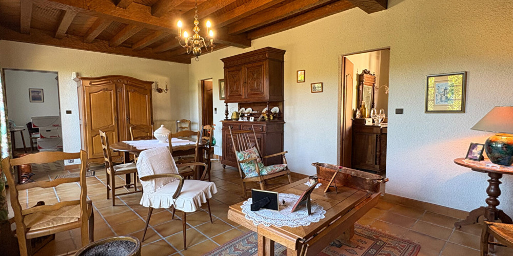 maison à ST YAGUEN (40400)