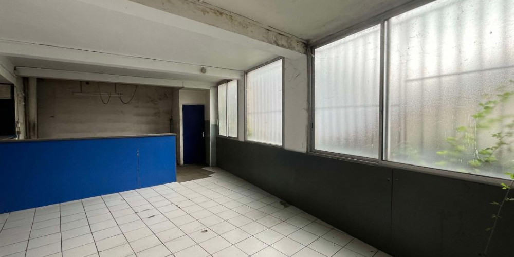 local commercial à DAX (40100)